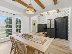 919  Waterford Way , Euless Texas 76039