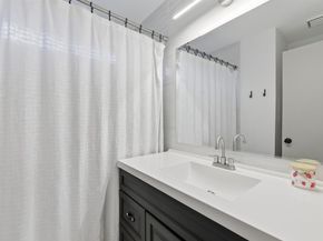 919  Waterford Way , Euless Texas 76039