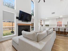 919  Waterford Way , Euless Texas 76039