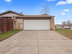 7636  Castillo Road , Fort Worth Texas 76112