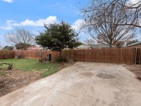 2736 E Wentwood Drive , Carrollton Texas 75007