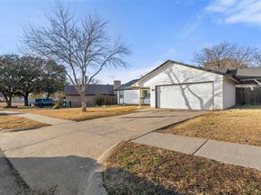 2023  Deerfield Drive , Carrollton Texas 75007