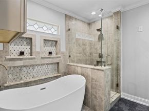 2002 W Bear Creek Road , Cedar Hill Texas 75104