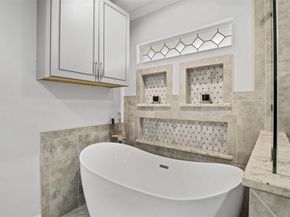 2002 W Bear Creek Road , Cedar Hill Texas 75104