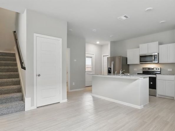 3149  MAPLE ORCHARD Lane , Fort Worth Texas 76140