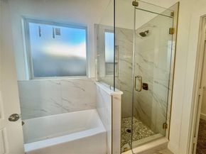 504  Paradise Street , Fort Worth Texas 76111