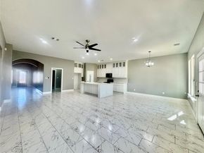 504  Paradise Street , Fort Worth Texas 76111