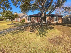 1127  Southwestern Drive , Richardson Texas 75081