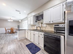 2904  Mark Twain Drive , Farmers Branch Texas 75234