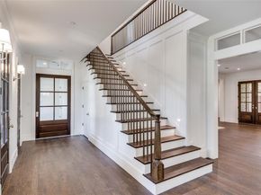 7538  Centenary Avenue , Dallas Texas 75225