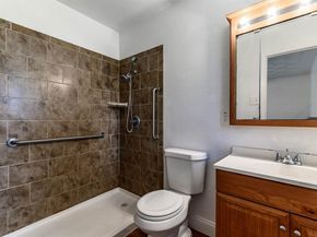 3213  Thames Street , Irving Texas 75062