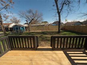 312 N Retta Street , Fort Worth Texas 76111