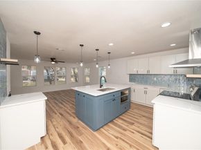 312 N Retta Street , Fort Worth Texas 76111