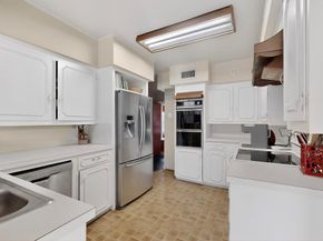 9263  Forest Hills Boulevard , Dallas Texas 75218