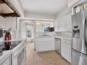 9263  Forest Hills Boulevard , Dallas Texas 75218