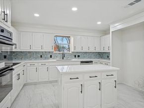 62  Legend Road , Benbrook Texas 76132