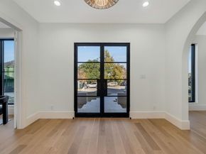 7004  Irongate Lane , Dallas Texas 75214