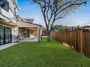 7004  Irongate Lane , Dallas Texas 75214