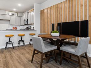 238  Wagon Spoke Way  17, Fort Worth Texas 76120