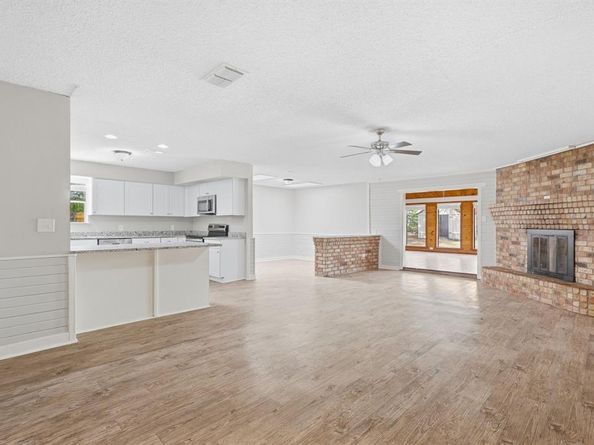 3212  Glenmont Drive , Fort Worth Texas 76133
