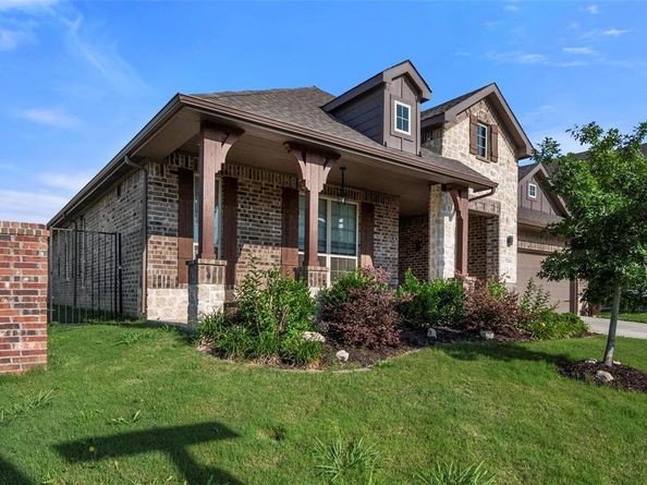 7224  Fallen Crest Lane , Arlington Texas 76001