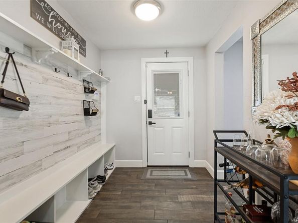 10511  Desdemona Drive , Dallas Texas 75228