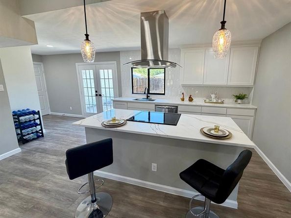 1810  Sandra Lane , Grand Prairie Texas 75052