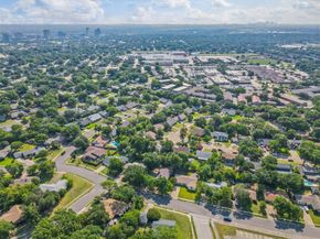 3622  Windsor Street , Irving Texas 75062