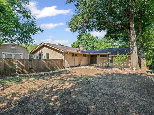 3622  Windsor Street , Irving Texas 75062