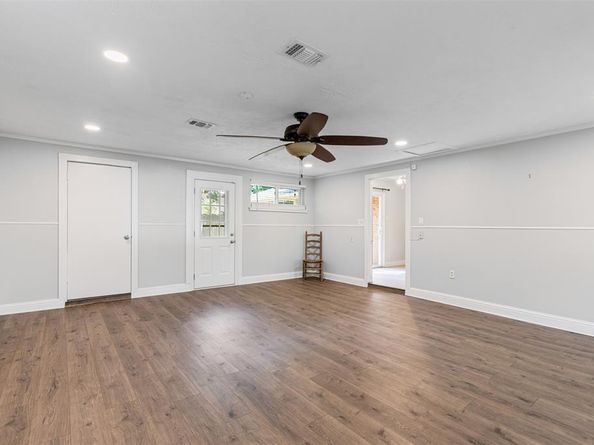 3622  Windsor Street , Irving Texas 75062