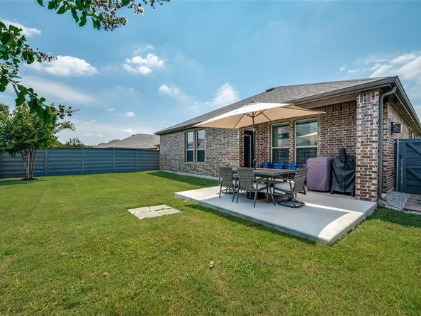 1509  Summit View Lane , Aubrey Texas 76227