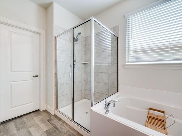1509  Summit View Lane , Aubrey Texas 76227
