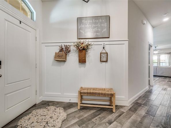 1509  Summit View Lane , Aubrey Texas 76227