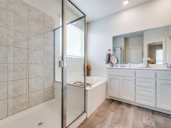 1509  Summit View Lane , Aubrey Texas 76227