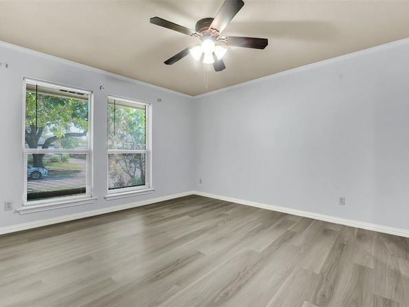4008  Kingswick Drive , Arlington Texas 76016