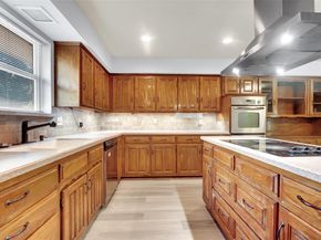 4008  Kingswick Drive , Arlington Texas 76016