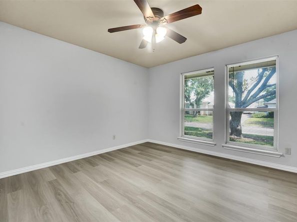 4008  Kingswick Drive , Arlington Texas 76016