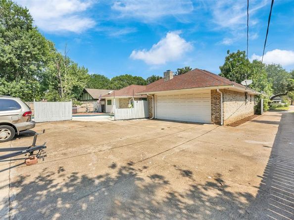 4008  Kingswick Drive , Arlington Texas 76016