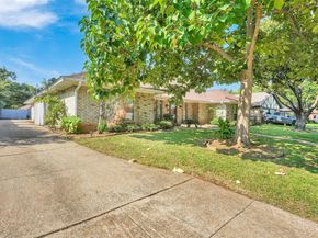 4008  Kingswick Drive , Arlington Texas 76016