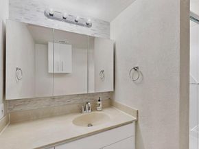 3901  Travis Street  113, Dallas Texas 75204