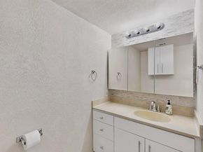 3901  Travis Street  113, Dallas Texas 75204