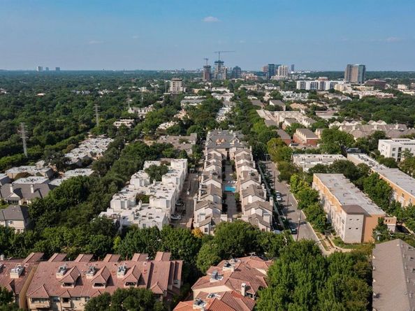3901  Travis Street  113, Dallas Texas 75204