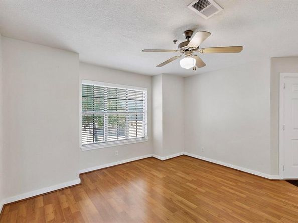 3901  Travis Street  113, Dallas Texas 75204