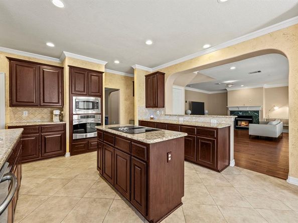 2505  Links Drive , Plano Texas 75093