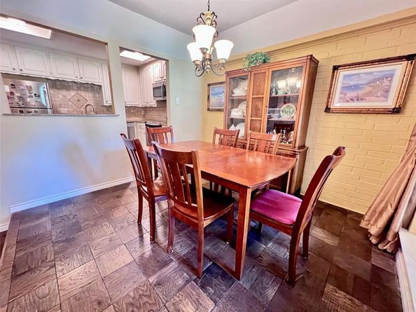 612  Carriage Way , Duncanville Texas 75137