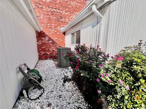 612  Carriage Way , Duncanville Texas 75137