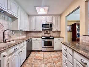 612  Carriage Way , Duncanville Texas 75137