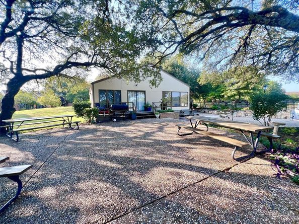 612  Carriage Way , Duncanville Texas 75137