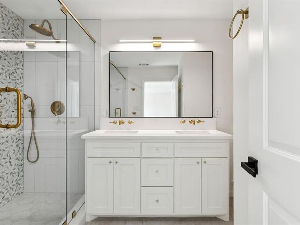 8566  Sweetwood Drive , Dallas Texas 75228