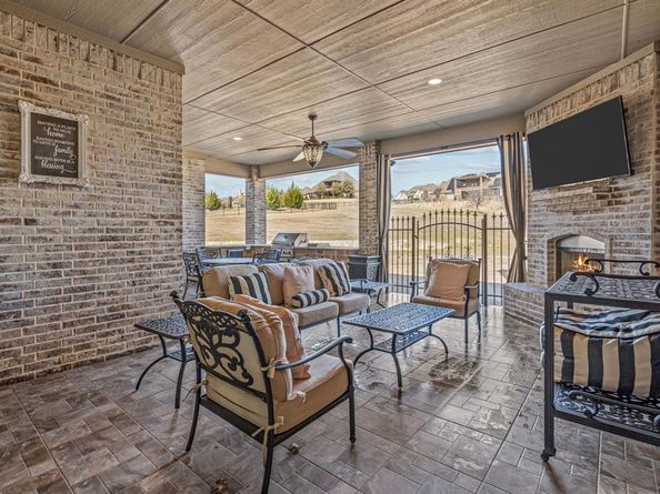 7756  Bella Milano Drive , Fort Worth Texas 76126